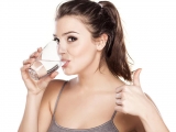 CHUYÊN GIA GIẢI ĐÁP: 3+ NGUYÊN NHÂN UỐNG NƯỚC KIỀM BỊ NGỨA